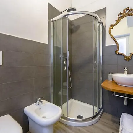 Bed & Breakfast I Portici Di Sottoripa