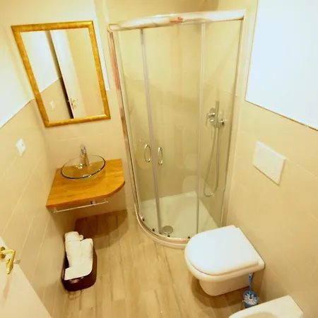 I Portici Di Sottoripa Bed & Breakfast Genoa